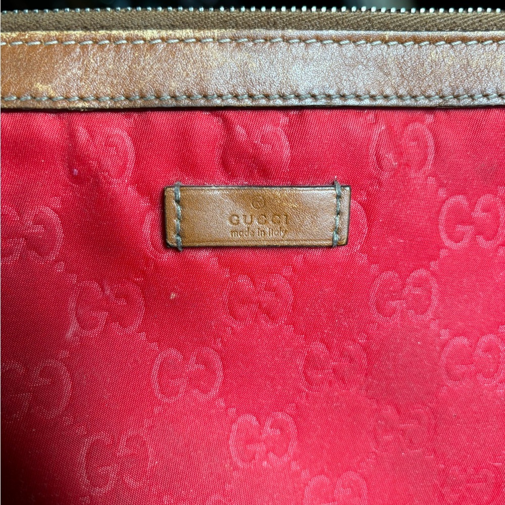 ❤️💲Gucci Red Cosmetic Nylon Large Bag ❤️💲 - Picture 8 of 12